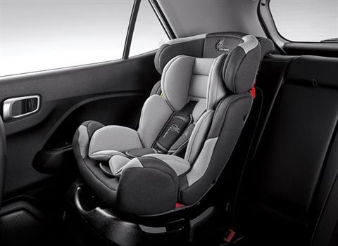 Ghế sau ISOFIX tại đại lý Toyota Vinh