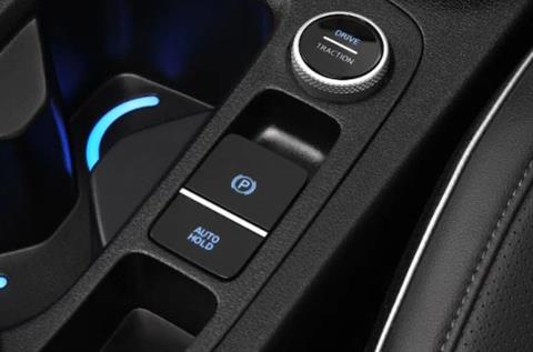 Phanh tay điện tử cùng Autohold tại đại lý Toyota Vinh